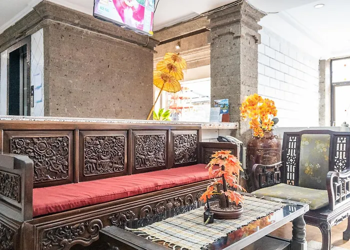 Hotel Ammara By Vilarisi - 8 Minute Walk To The Legian