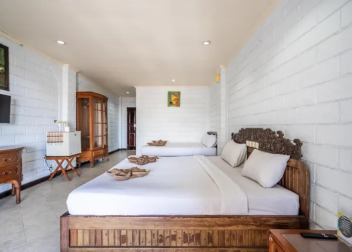 Ammara By Vilarisi - 8 Minute Walk To The Hotel