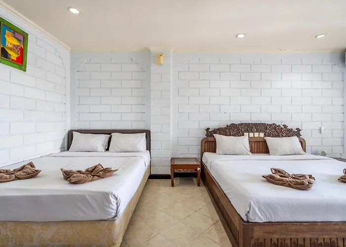 Hotel Ammara By Vilarisi - 8 Minute Walk To The Legian