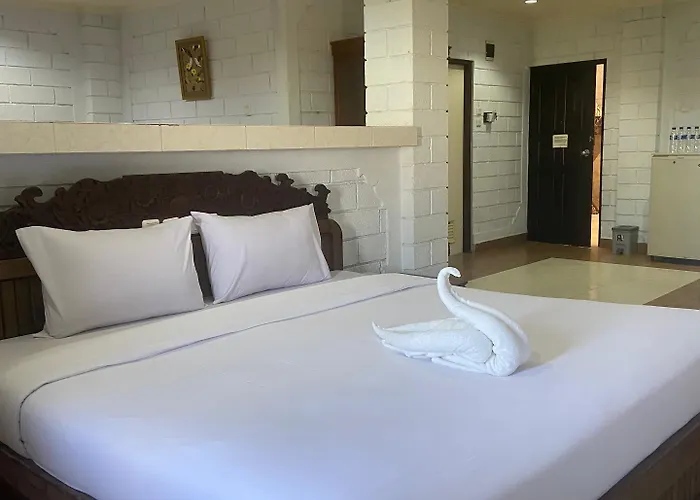 Hotel Ammara By Vilarisi - 8 Minute Walk To The 3*